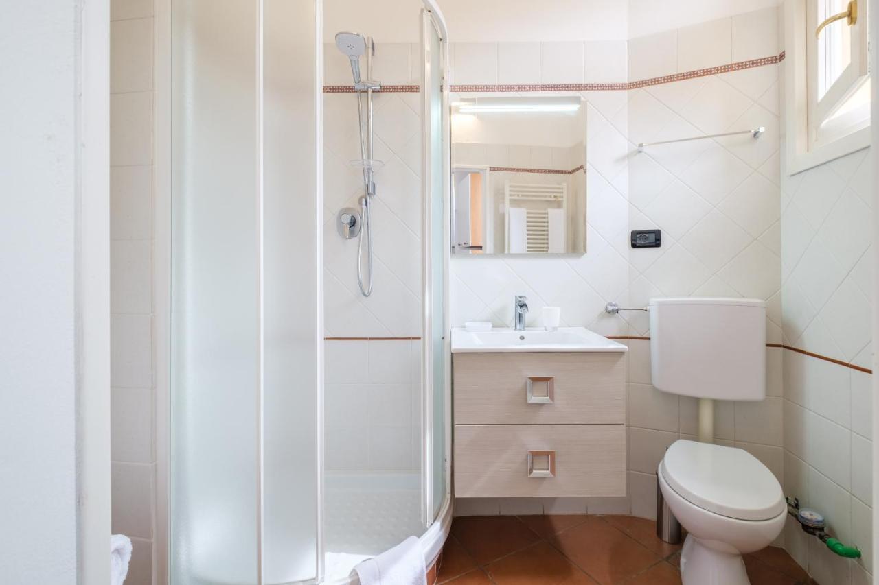 Residence Dell'Abbadia By Studio Vita Bologna Bagian luar foto